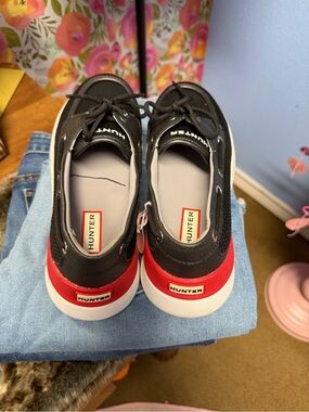 Hunter Women’s Black & Red Boat Shoes